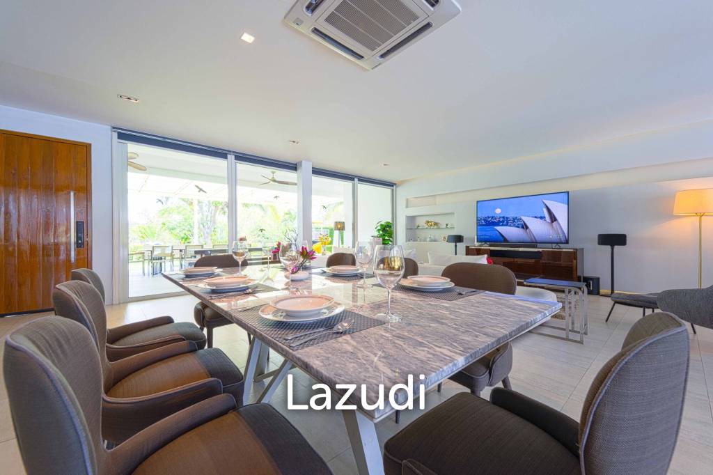 Ultra-Modern 7-Bedroom Sanctuary in Palm Hills Golf Club