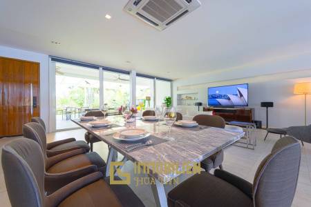 วิลล่าหรูสไตล์โมเดิร์น 7 ห้องนอน – สนามกอล์ฟ ปาล์ม ฮิลล์ ชะอำ (Palm Hills Golf Club)