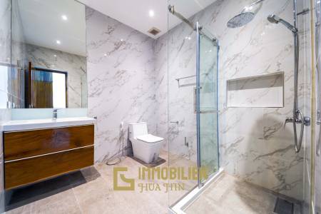 วิลล่าหรูสไตล์โมเดิร์น 7 ห้องนอน – สนามกอล์ฟ ปาล์ม ฮิลล์ ชะอำ (Palm Hills Golf Club)