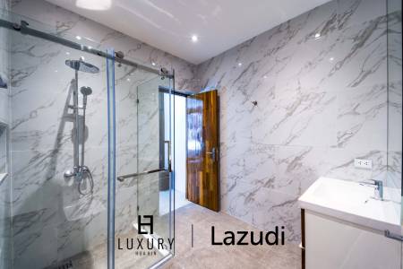 3,000 平方米 7 床 9 洗澡 别墅 对于 销售