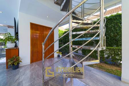 วิลล่าหรูสไตล์โมเดิร์น 7 ห้องนอน – สนามกอล์ฟ ปาล์ม ฮิลล์ ชะอำ (Palm Hills Golf Club)