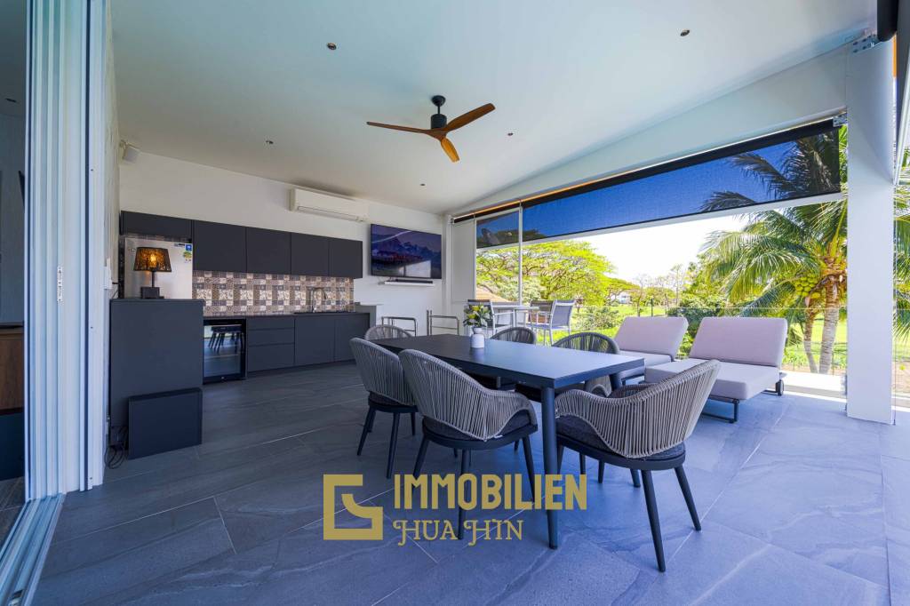 วิลล่าหรูสไตล์โมเดิร์น 7 ห้องนอน – สนามกอล์ฟ ปาล์ม ฮิลล์ ชะอำ (Palm Hills Golf Club)