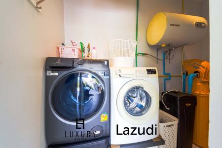 3,000 平方米 7 床 9 洗澡 别墅 对于 销售