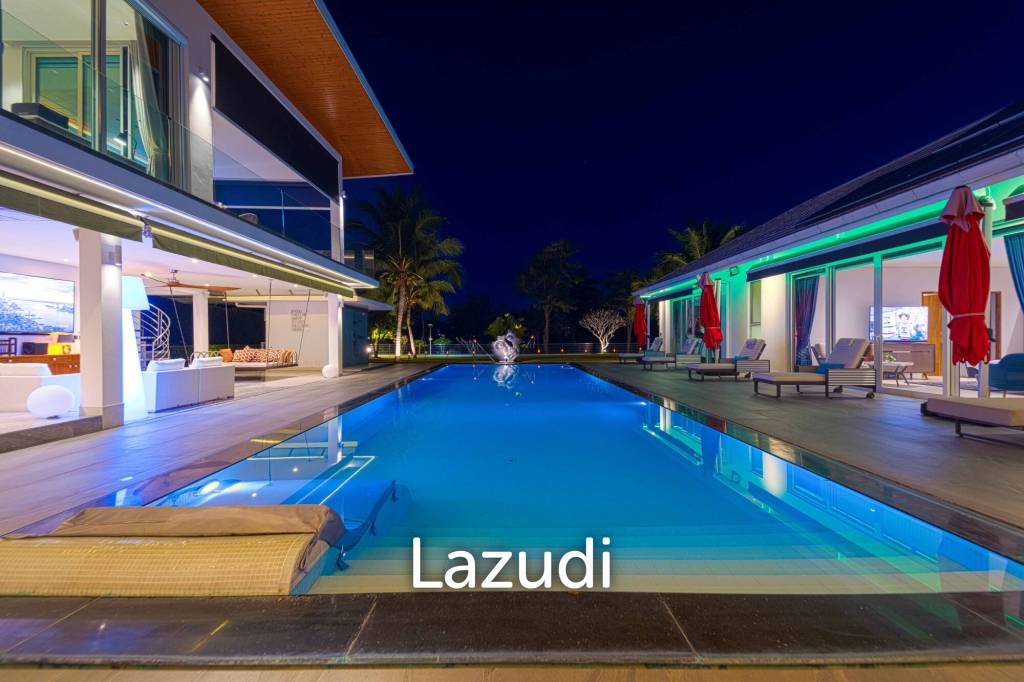 Ultra-Modern 7-Bedroom Sanctuary in Palm Hills Golf Club