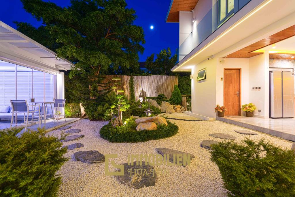 วิลล่าหรูสไตล์โมเดิร์น 7 ห้องนอน – สนามกอล์ฟ ปาล์ม ฮิลล์ ชะอำ (Palm Hills Golf Club)