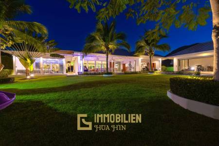วิลล่าหรูสไตล์โมเดิร์น 7 ห้องนอน – สนามกอล์ฟ ปาล์ม ฮิลล์ ชะอำ (Palm Hills Golf Club)