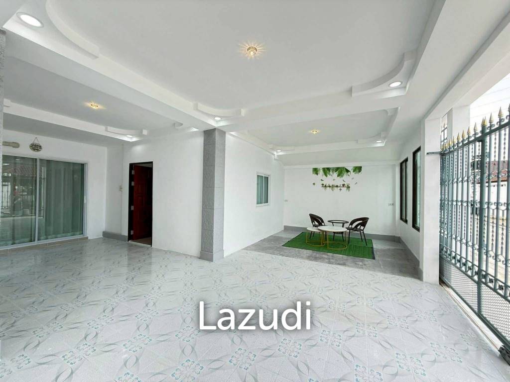 3 Bedroom 2 Bathroom 85 SQ.M. Pattaya Ruangrueng Village
