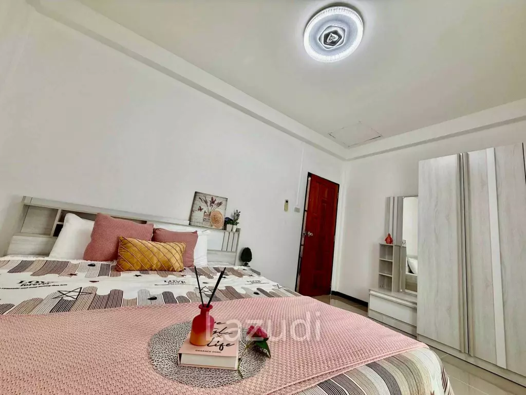 3 Bedroom 2 Bathroom 85 SQ.M. Pattaya Ruangrueng Village