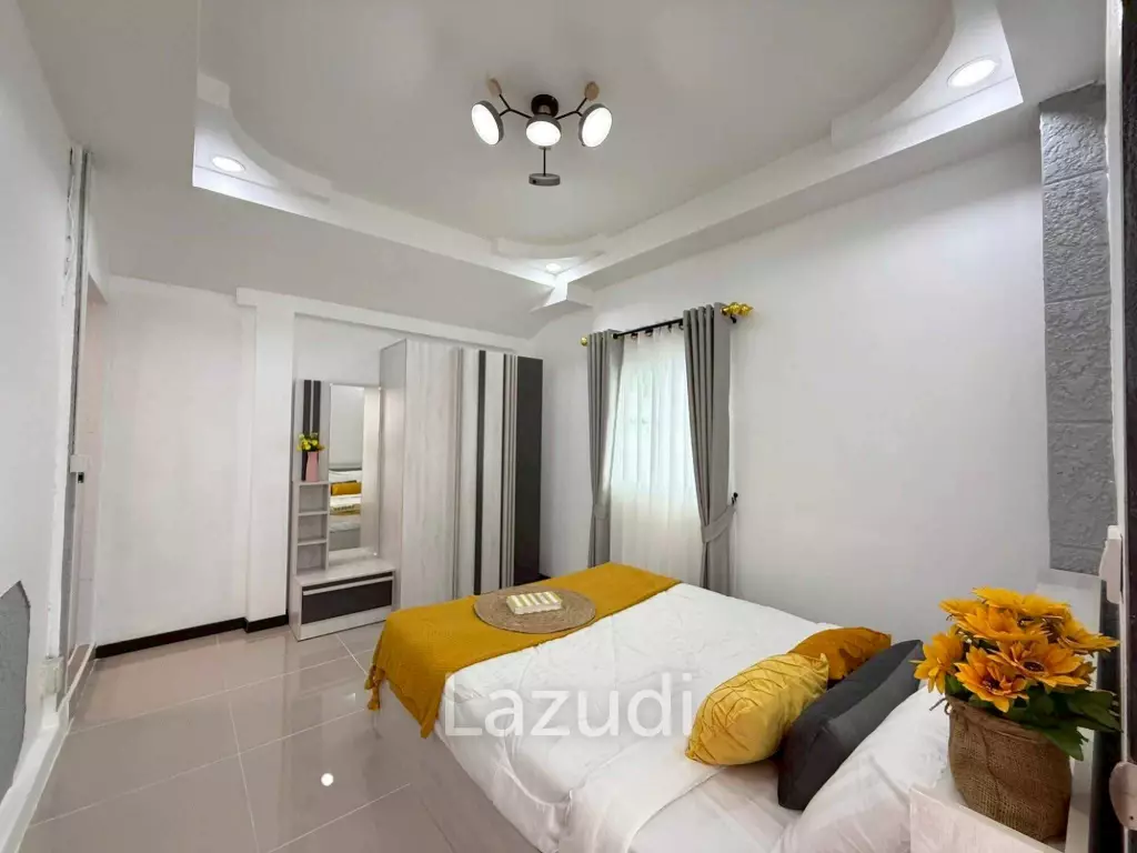 3 Bedroom 2 Bathroom 85 SQ.M. Pattaya Ruangrueng Village