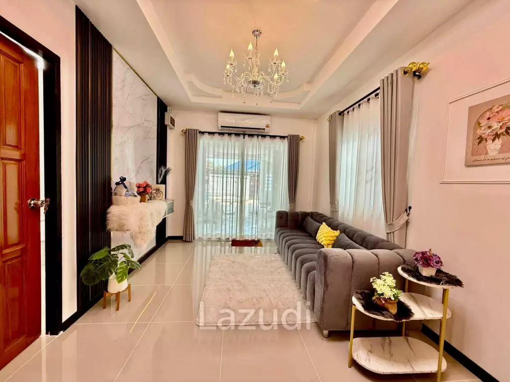 3 Bedroom 2 Bathroom 85 SQ.M. Pattaya Ruangrueng Village