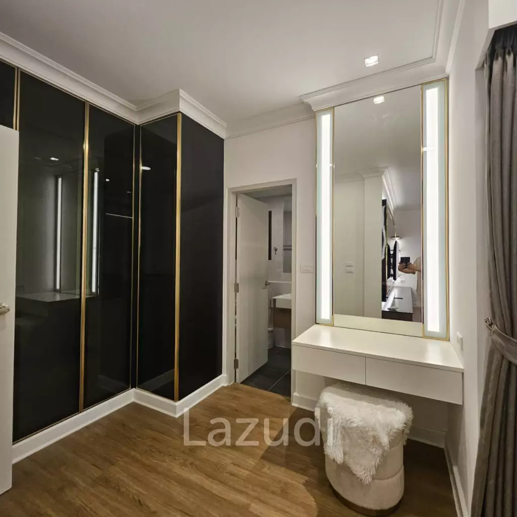Modern 300 sqm Detached Home in Centro Bangna