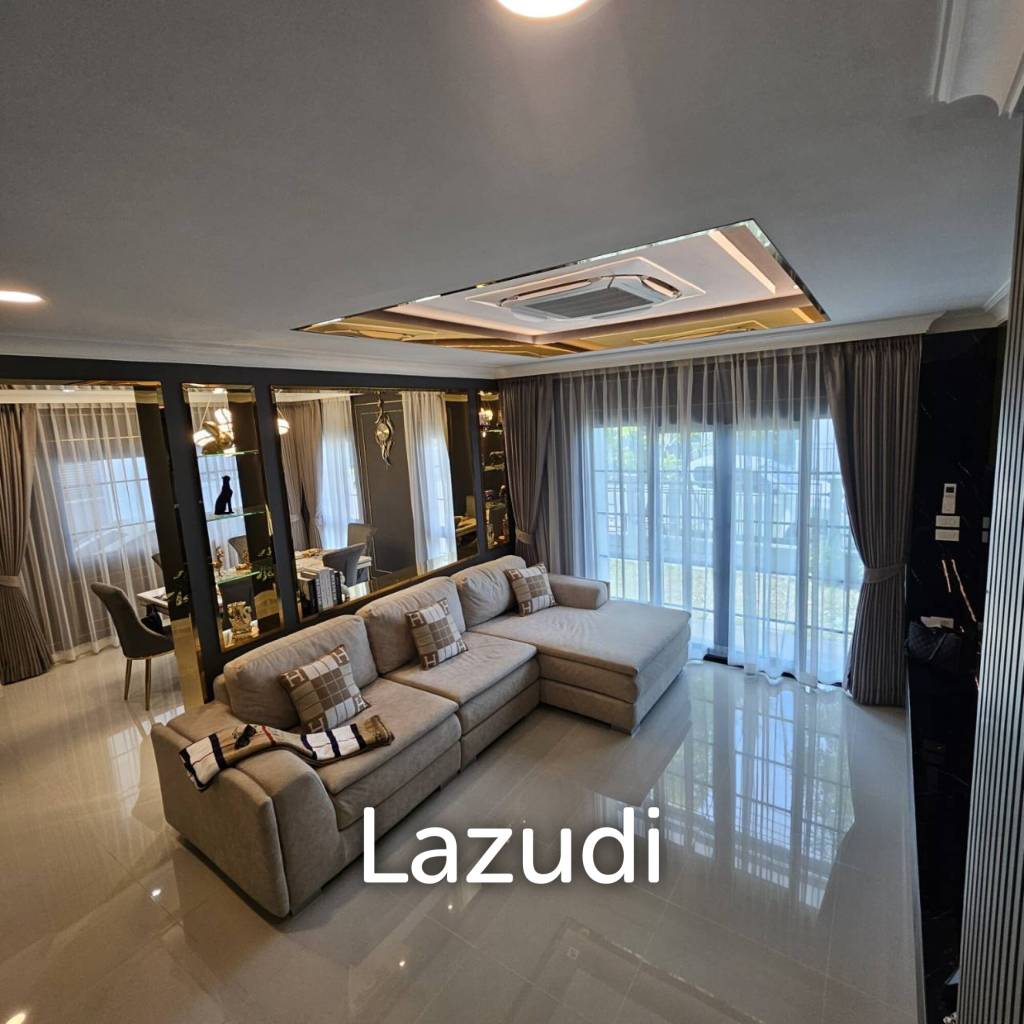 Modern 300 sqm Detached Home in Centro Bangna