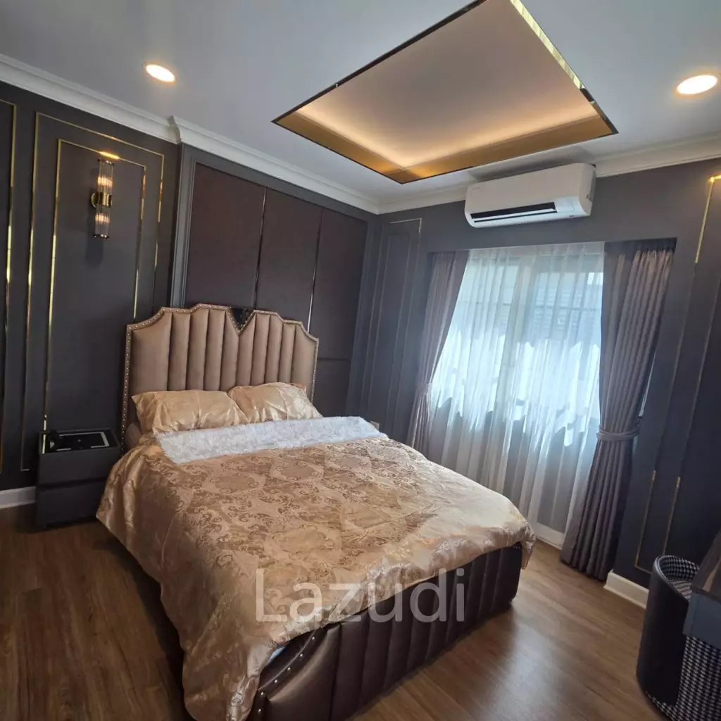 Modern 300 sqm Detached Home in Centro Bangna