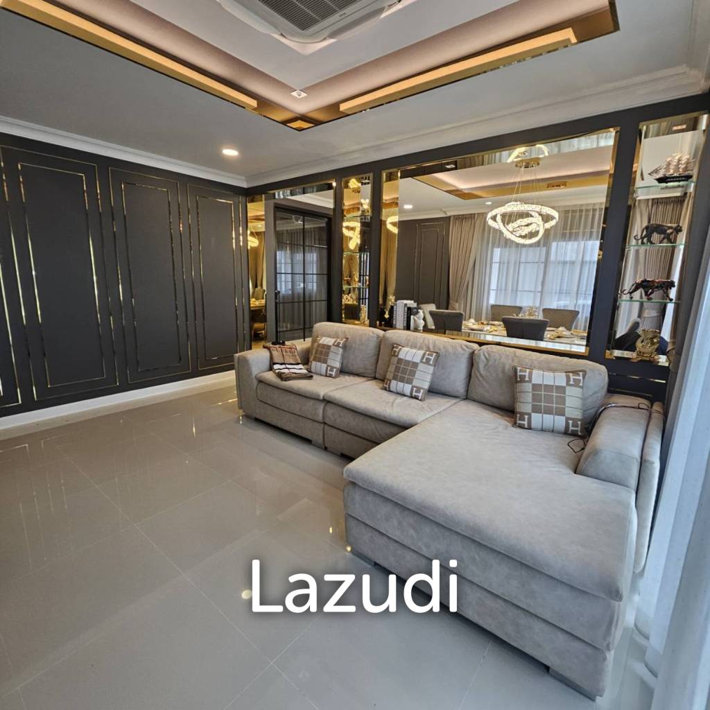 Modern 300 sqm Detached Home in Centro Bangna