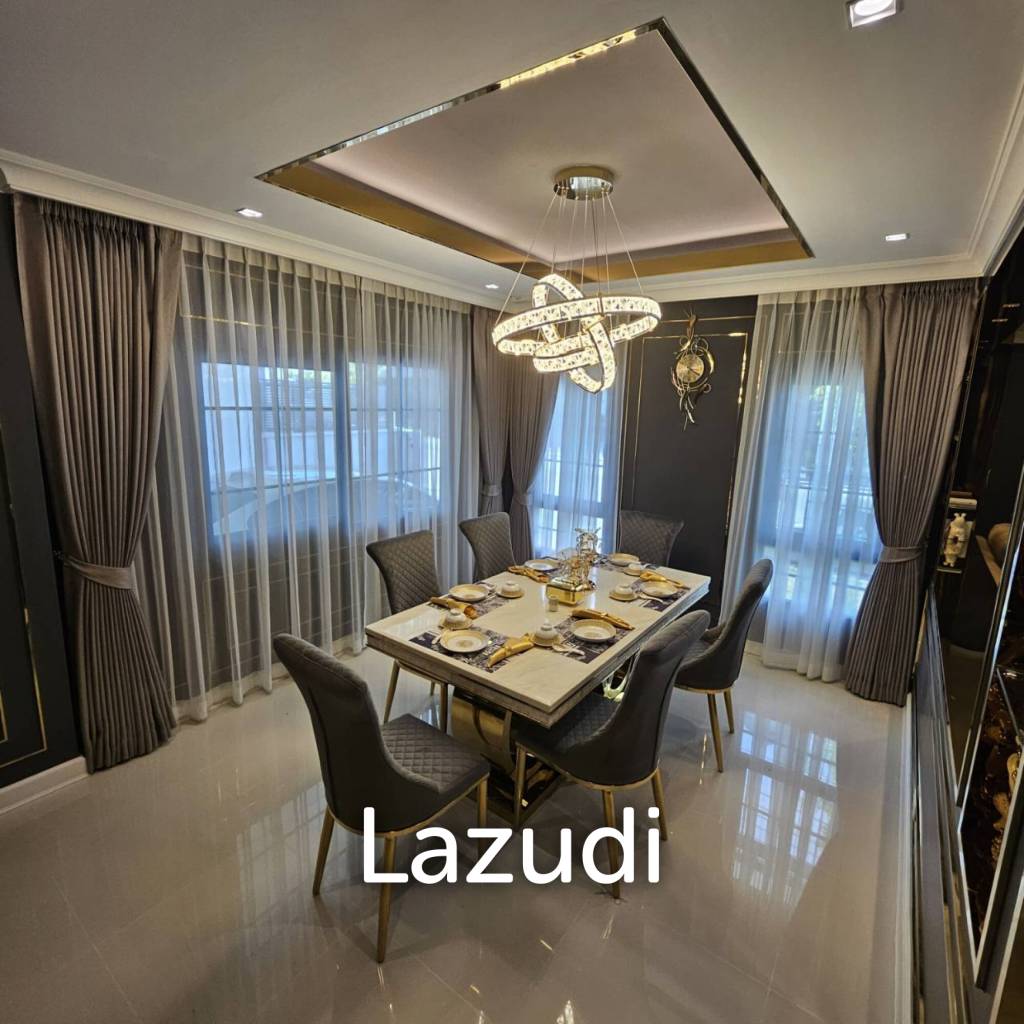 Modern 300 sqm Detached Home in Centro Bangna