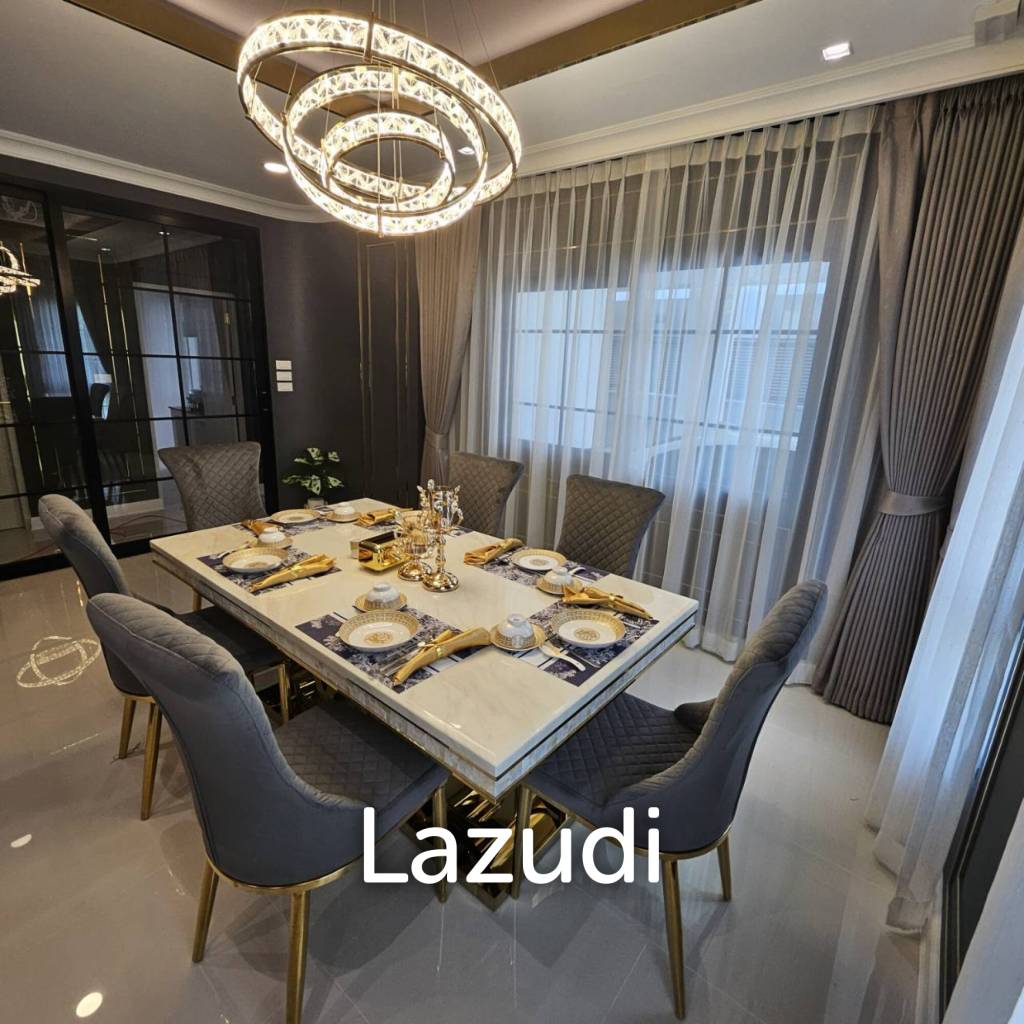 Modern 300 sqm Detached Home in Centro Bangna