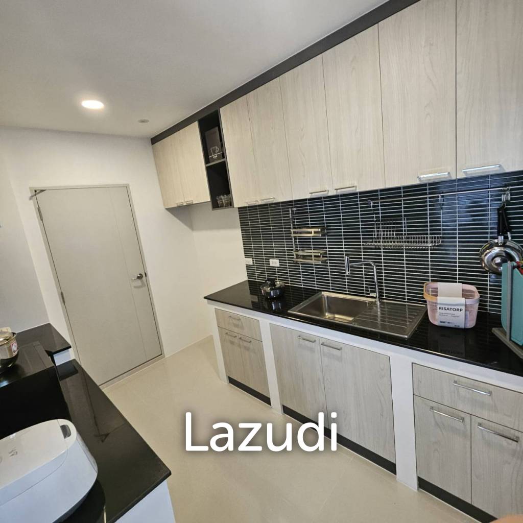 Modern 300 sqm Detached Home in Centro Bangna