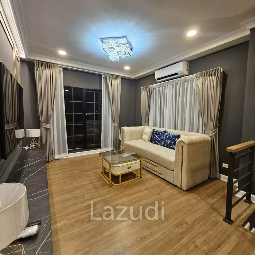 Modern 300 sqm Detached Home in Centro Bangna