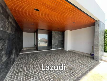 Luxury 4-Bedroom Sea View Villa at The Bay Ridge