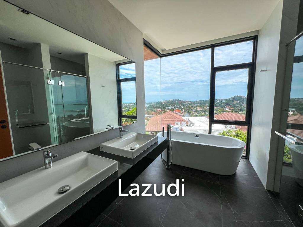 Luxury 4-Bedroom Sea View Villa at The Bay Ridge