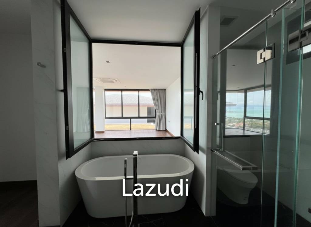 Luxury 4-Bedroom Sea View Villa at The Bay Ridge