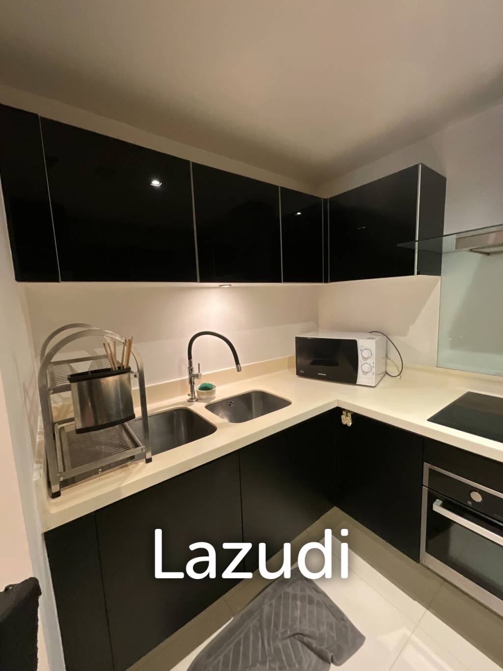 122 sqm high floor condo at Eight Thonglor Residence, Khlong Tan Nuea