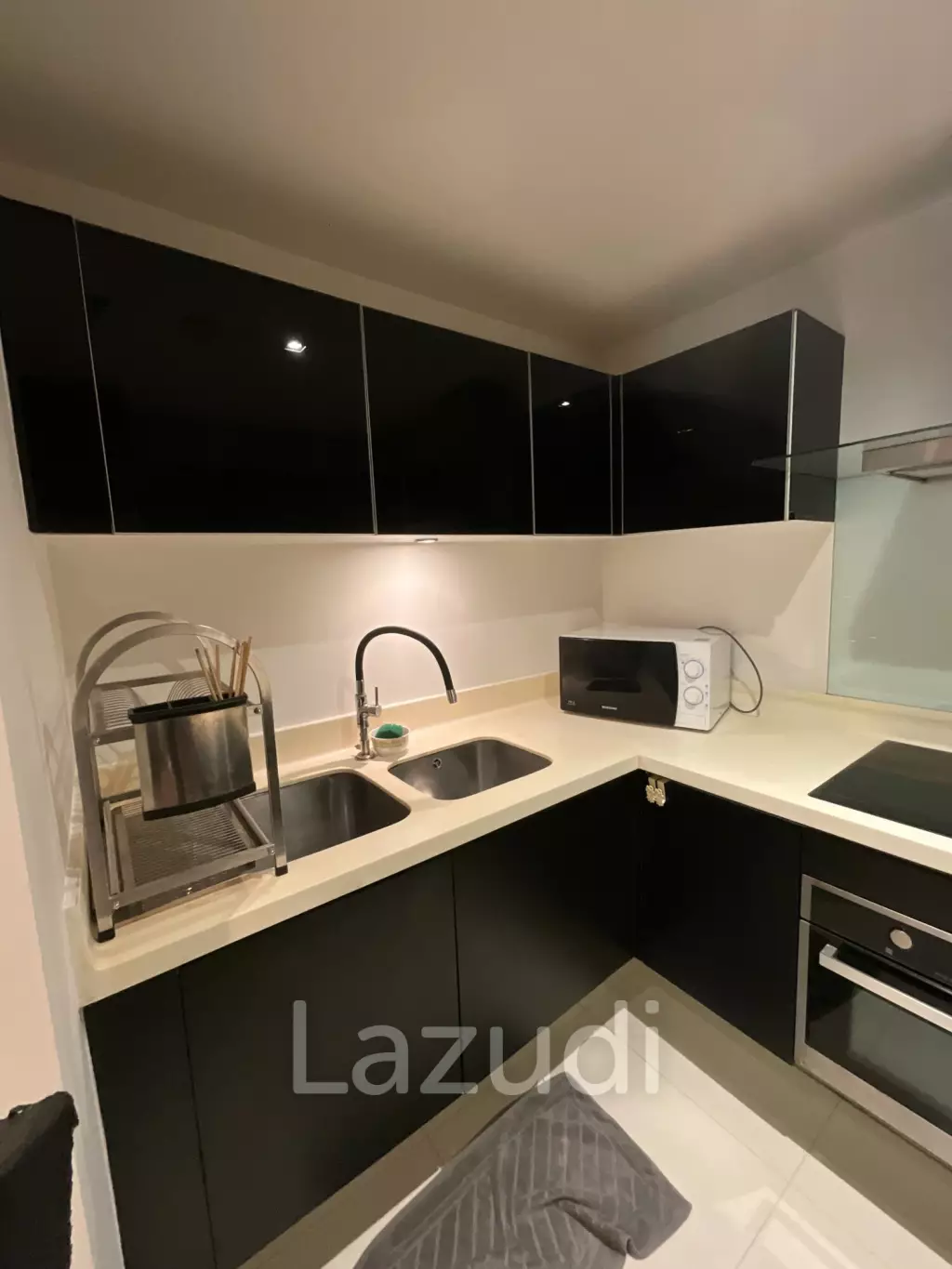 122 sqm high floor condo at Eight Thonglor Residence, Khlong Tan Nuea