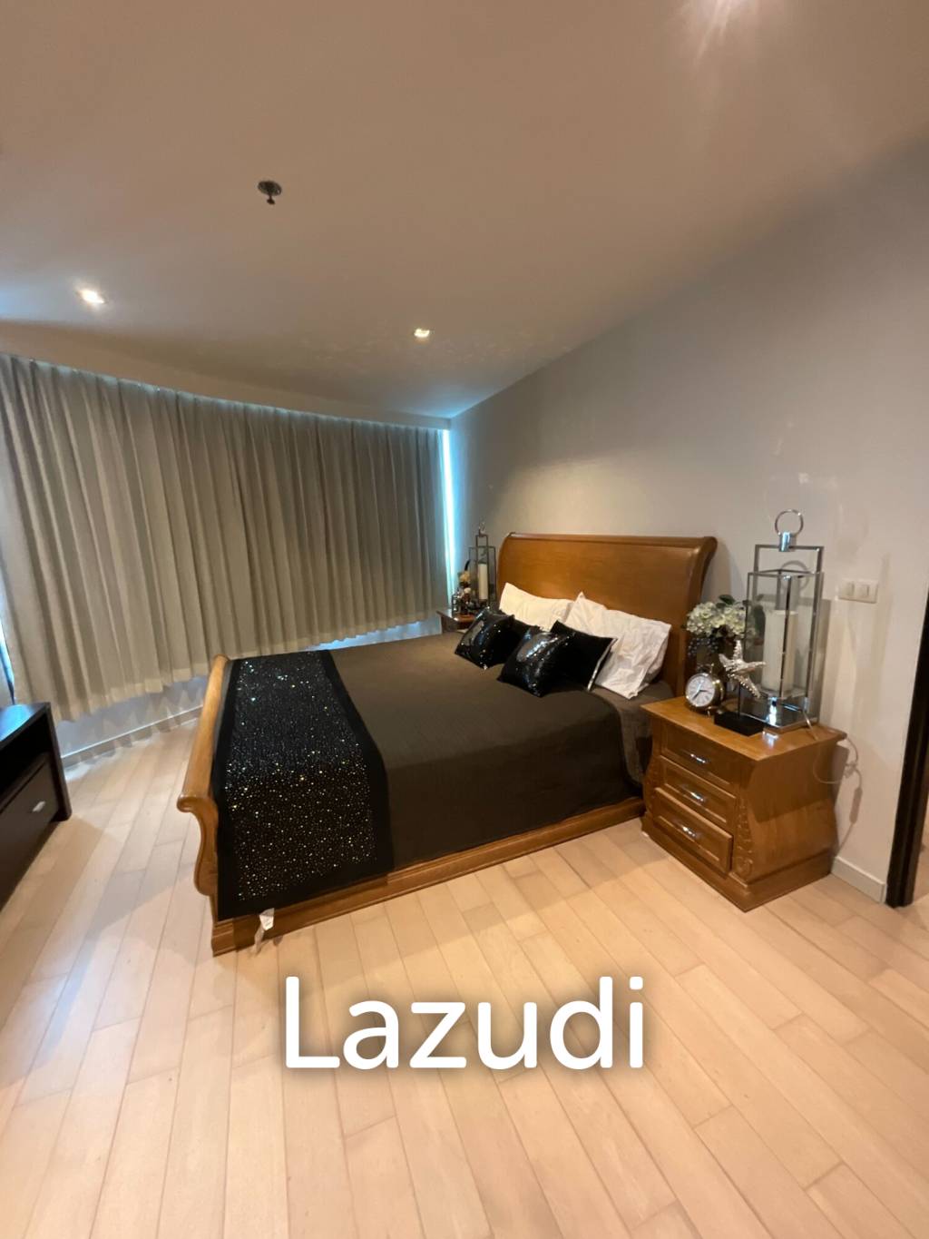 122 sqm high floor condo at Eight Thonglor Residence, Khlong Tan Nuea