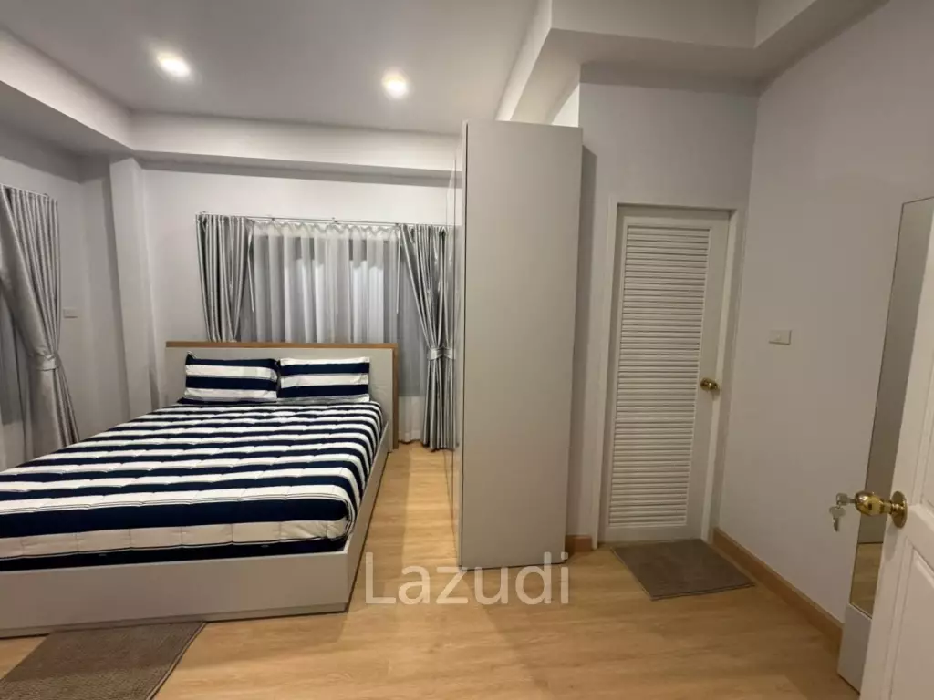 2-Bedroom Pool Villa on Spacious Land in Mae Nam Area