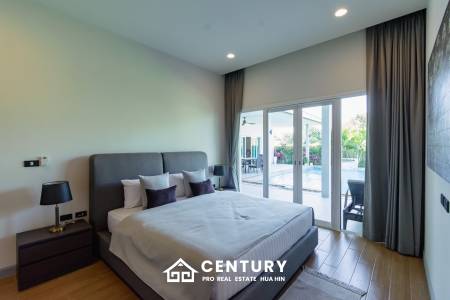 240 sqm modern pool villa in Thap Tai Hua Hin