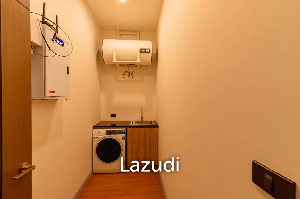 240 sqm modern pool villa in Thap Tai Hua Hin