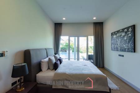 240 sqm modern pool villa in Thap Tai Hua Hin