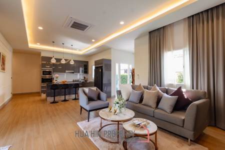 240 sqm modern pool villa in Thap Tai Hua Hin