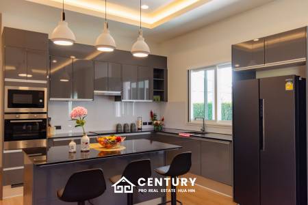 240 sqm modern pool villa in Thap Tai Hua Hin