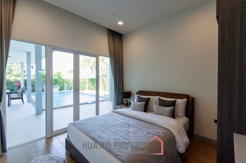 240 sqm modern pool villa in Thap Tai Hua Hin