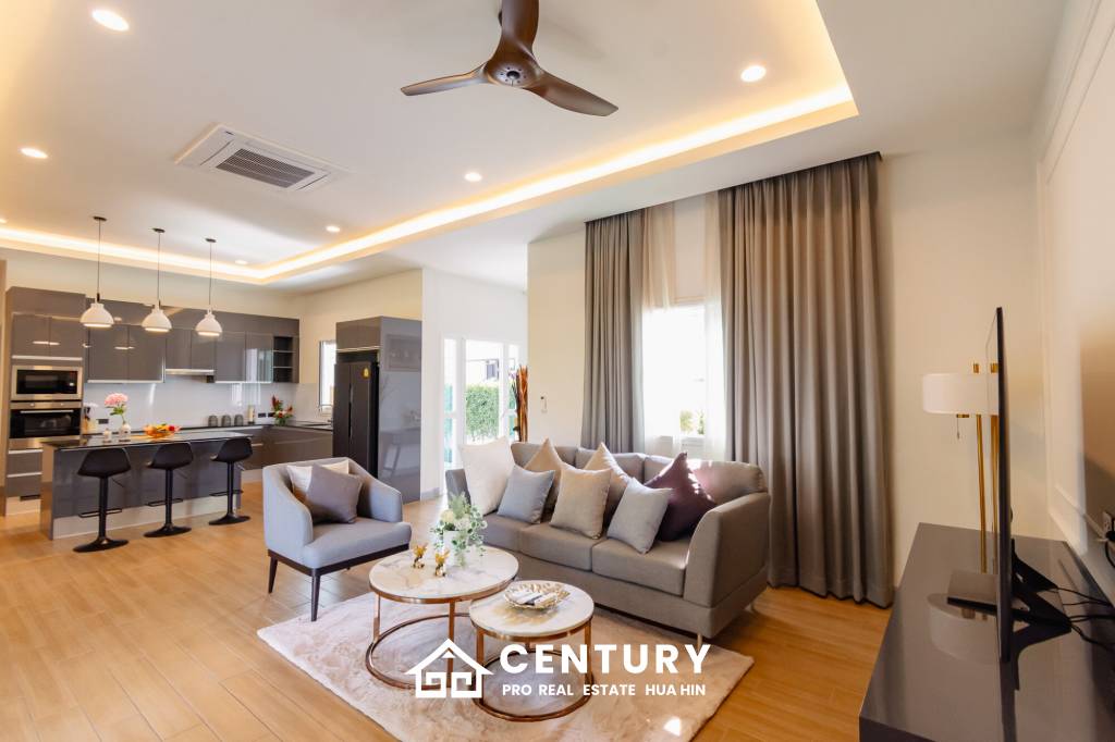 240 sqm modern pool villa in Thap Tai Hua Hin