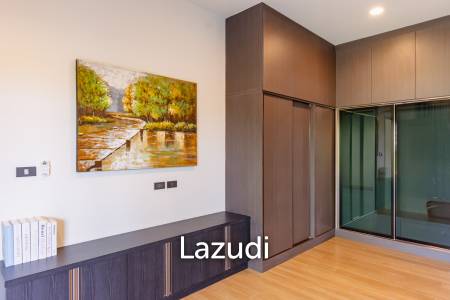 240 sqm modern pool villa in Thap Tai Hua Hin