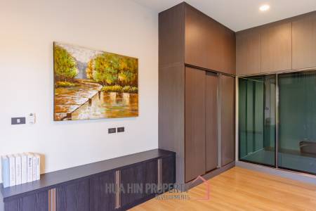 240 sqm modern pool villa in Thap Tai Hua Hin