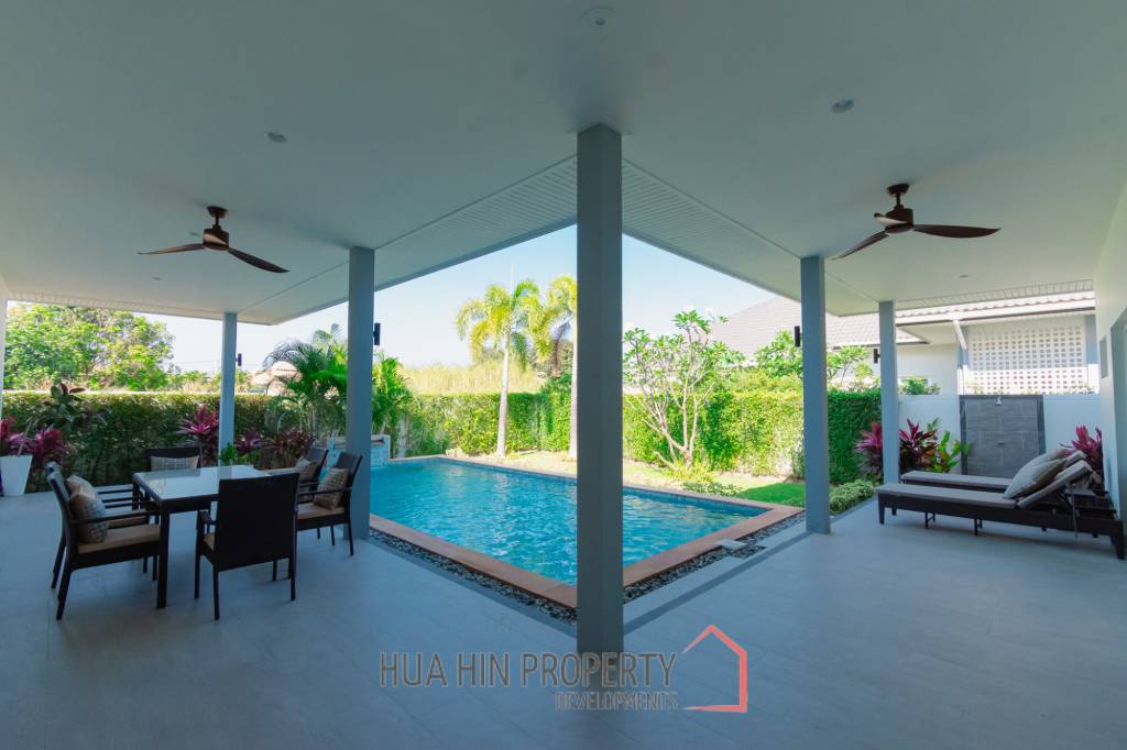 240 sqm modern pool villa in Thap Tai Hua Hin