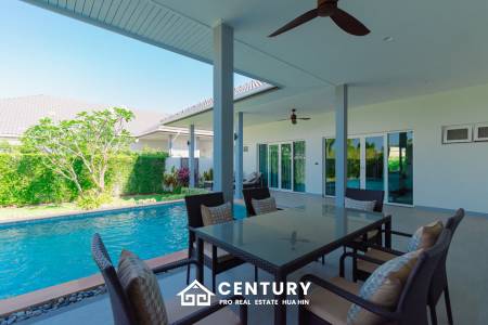 240 sqm modern pool villa in Thap Tai Hua Hin