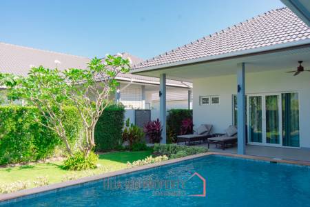 240 sqm modern pool villa in Thap Tai Hua Hin