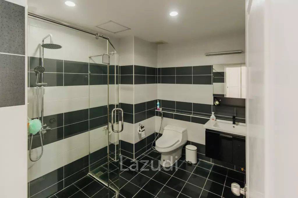 Brand New Apart-Hotel Estate in Pattaya (Nong Pla Lai)