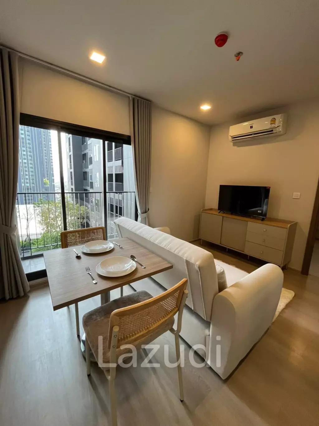 35 sqm 1 Bedroom Condo at Life Phahon - Ladprao