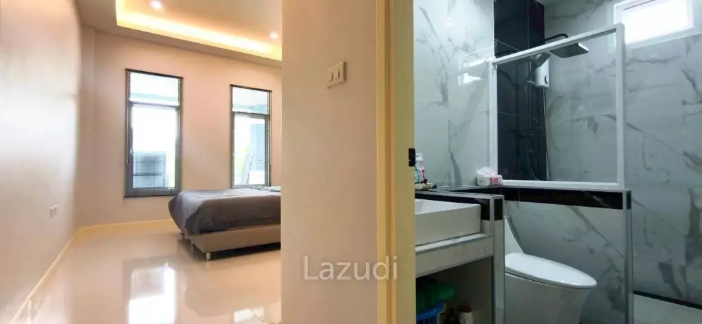 Modern 3-Bedroom Home in Chaiyapruek Pattaya