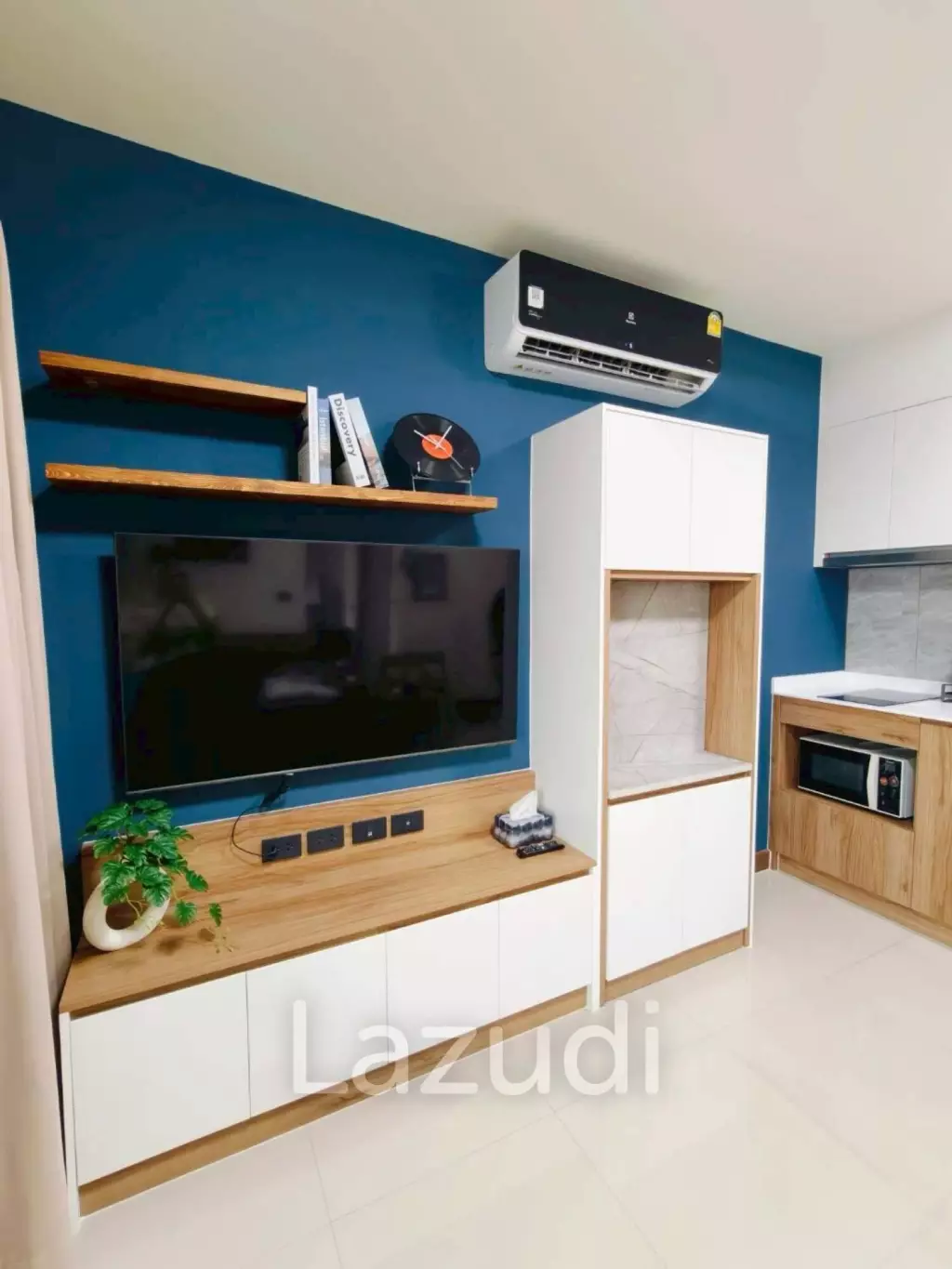 33 sqm 1 bedroom condo at Ideo Blucove Sukhumvit