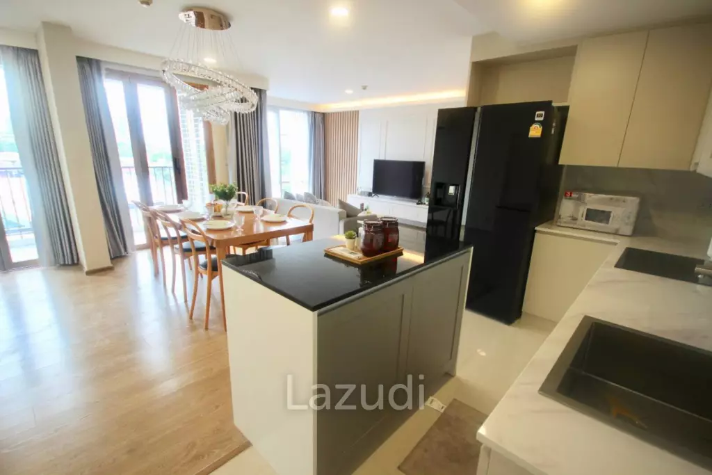122 sqm 3-Bed Condo on 6th Floor at Maestro 39, Khlong Tan Nuea Bangkok