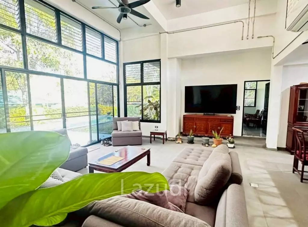 4 Bed 6 bath 300 SQ.M. Ocean View Village Bangsaray
