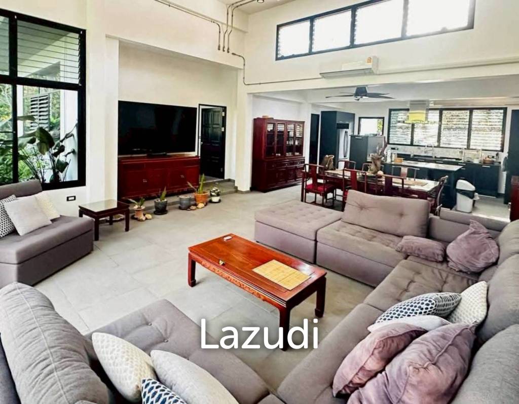4 Bed 6 bath 300 SQ.M. Ocean View Village Bangsaray