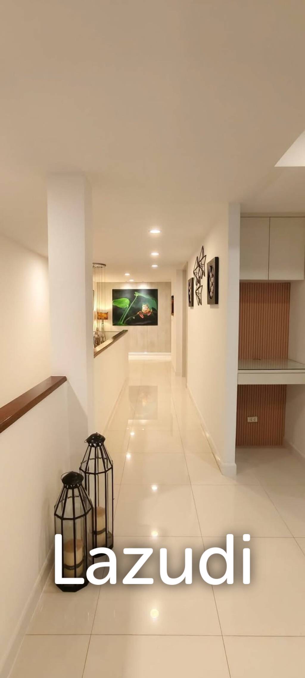 Private jucuzzi  Modern Single House  4 Beds 4 Baths 320 SQ.M