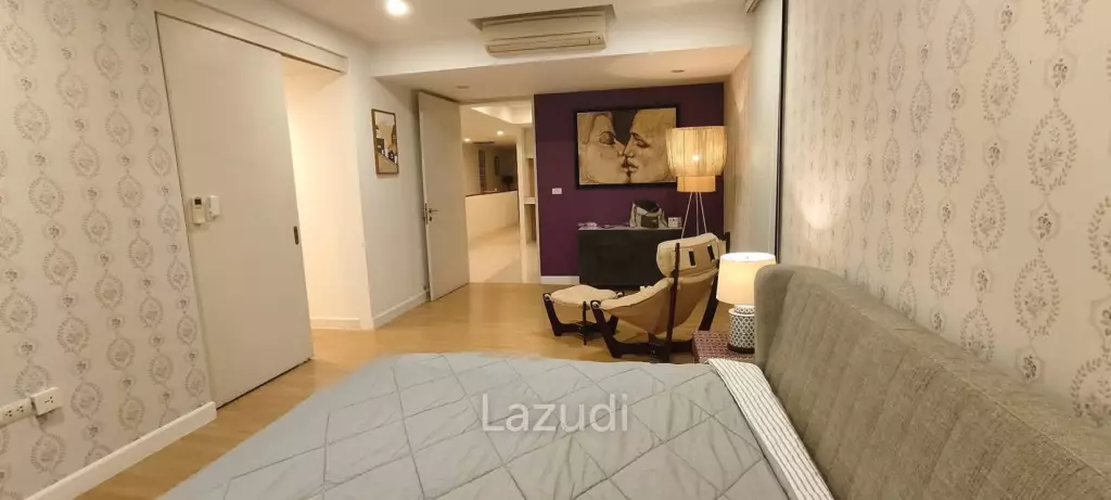 Private jucuzzi  Modern Single House  4 Beds 4 Baths 320 SQ.M